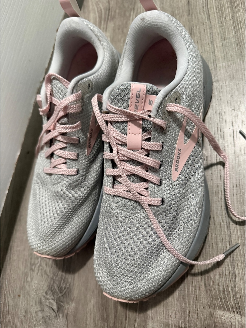 Women’s Brooks Revel 5 Sneakers